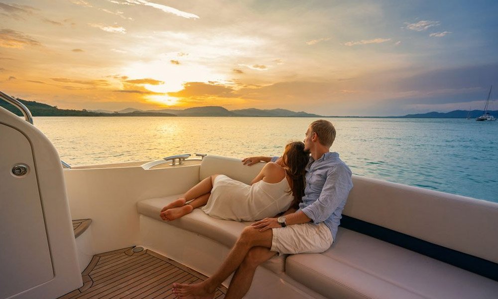 benefits luxury yacht vacations 43