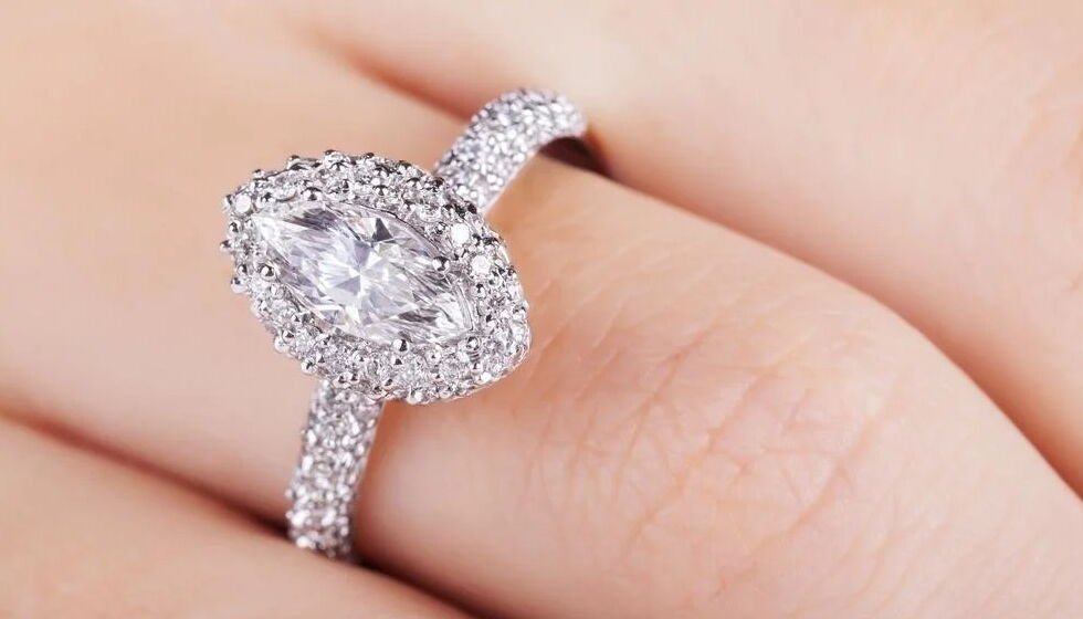 allure white gold comprehensive choosing perfect engagement ring