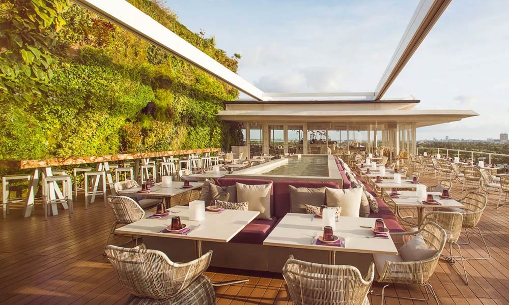 choosing the best rooftop restaurant in miami beach 2