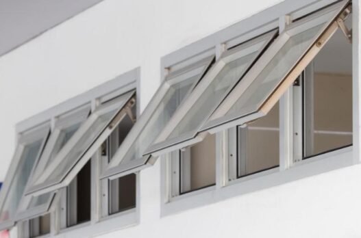 how modern awning windows improve home ventilation in colorado’s high altitudes