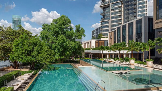how to choose a 5 star luxury hotel in bangkok