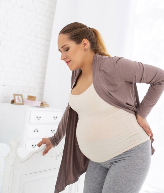5 important reasons for pregnant mums suffering from back hurt to receive the best treatment