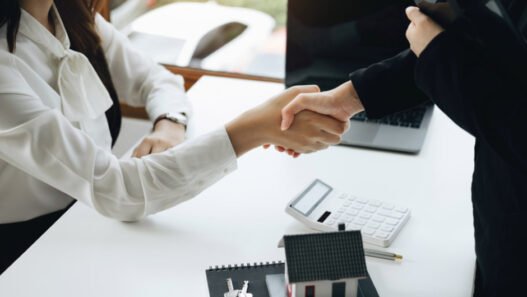 essential tips for first time real estate investors