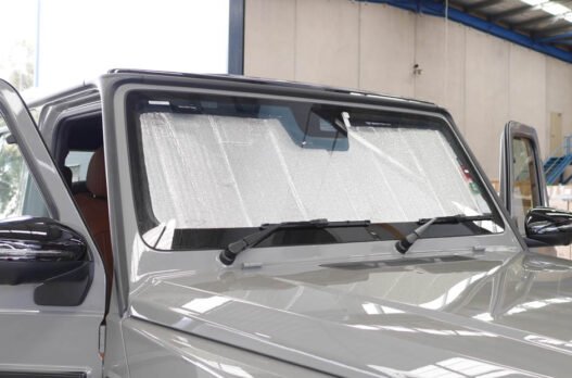 the advantages australian motorists can enjoy with a custom sunshade for their car