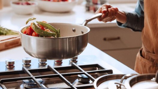 cooking techniques suited for greaseless cookware