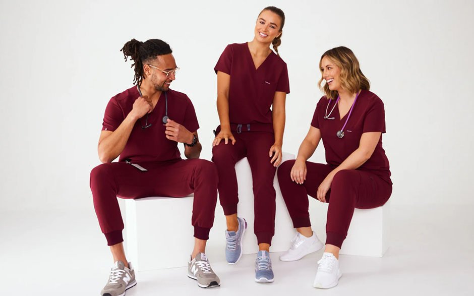 important things to consider when purchasing ladies’ scrub pants