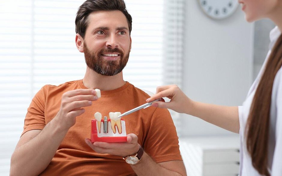 3 signs you may need periodontal care before implants