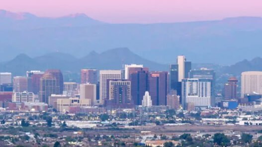 tips to choose the best parking garage near phoenix