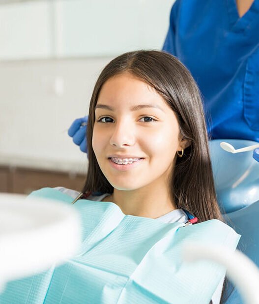 5 cosmetic dental treatments that parents and teens often choose