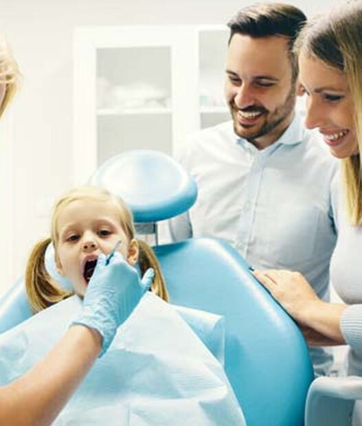 how family dentistry creates partnerships between dentists and parents
