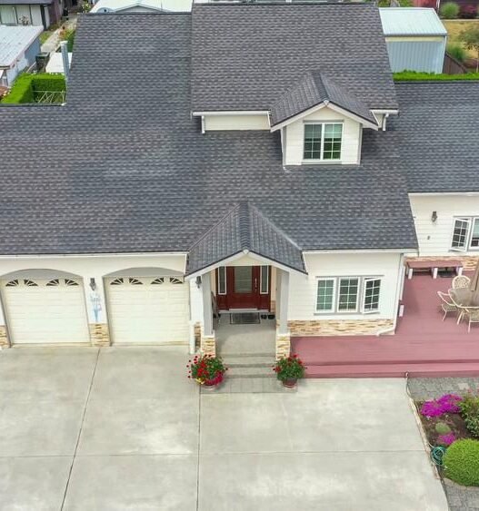 why asphalt roofs remain a top choice for homeowners