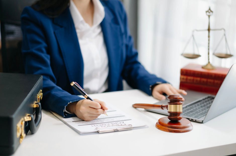 how personal injury lawyers help victims of unsafe products