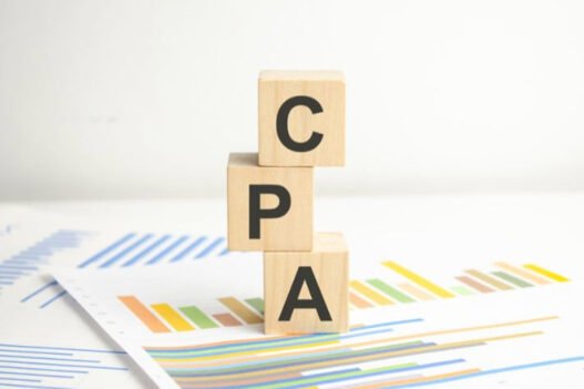 4 benefits of hiring a cpa for your tax preparation