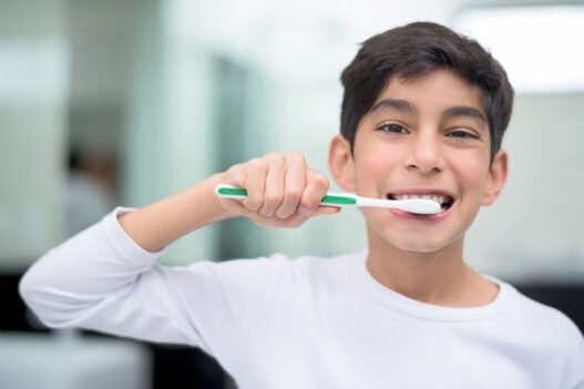 how family dentistry tracks oral health progress across childhood