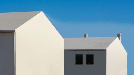 navigating the modern real estate market 1 3